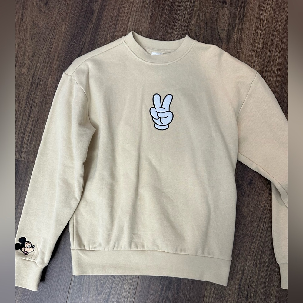 Disney Women’s Crewneck
